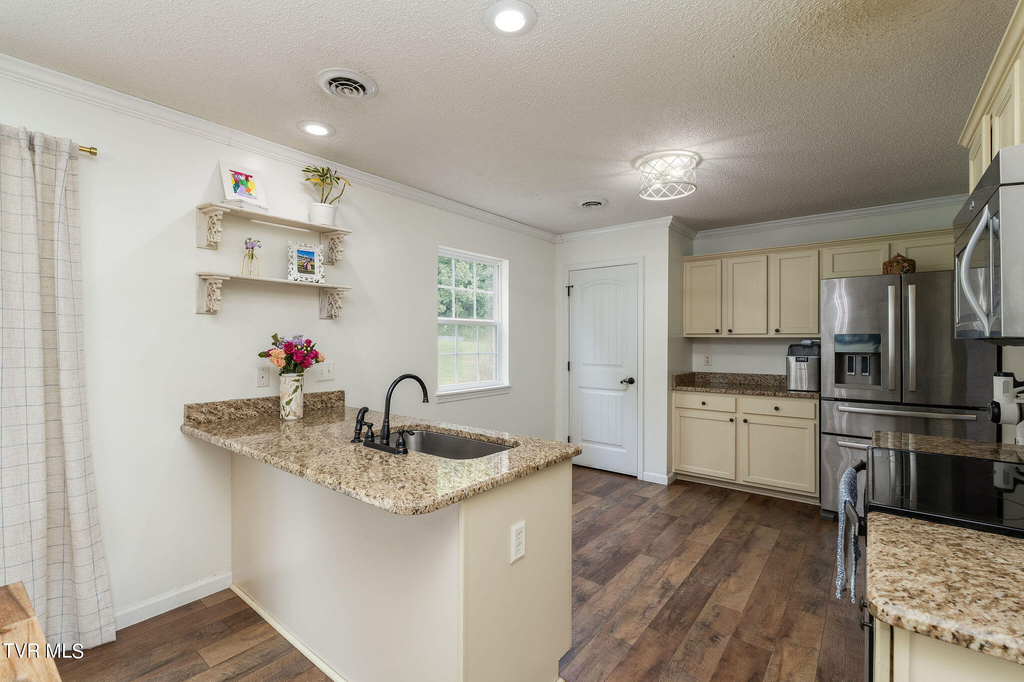 232 Roo Place Bristol, VA 24201 - Photo 25 of 50 DSC00552-Edit