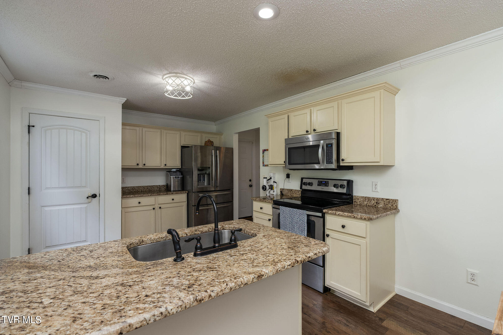 232 Roo Place Bristol, VA 24201 - Photo 26 of 50 DSC00556-Edit