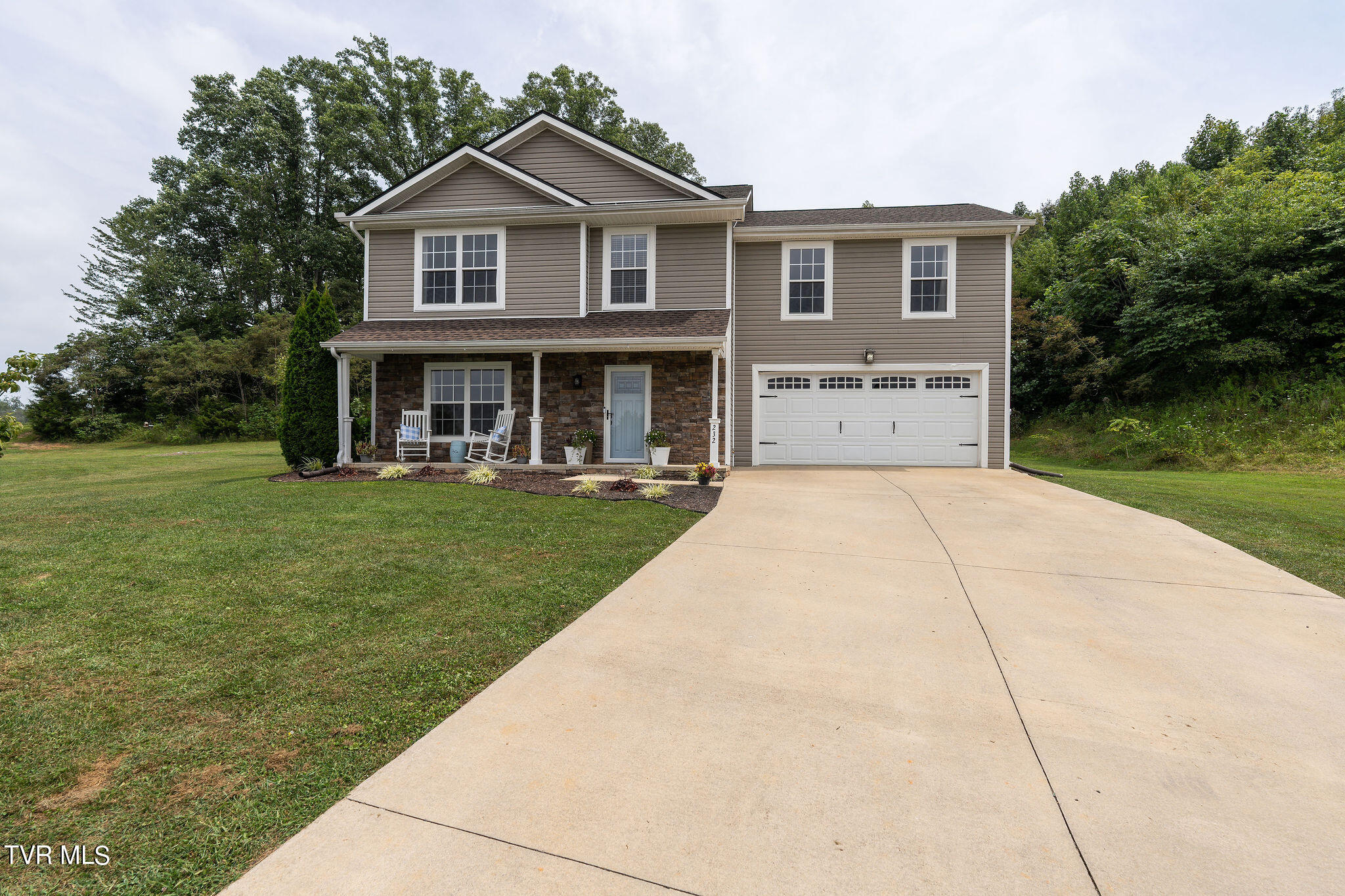 232 Roo Place Bristol, VA 24201 - Photo 6 of 50 DSC00253