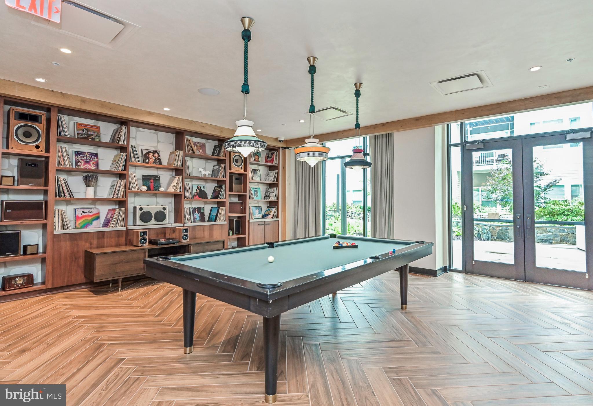 1892 Easterly Road Reston, VA 20190 - Photo 34 of 45 a room with lots of furniture and window