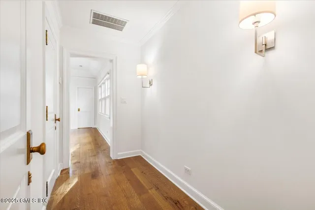 $2,795,000 | 92 Hillcrest Park Road, Old Greenwich, CT 06870