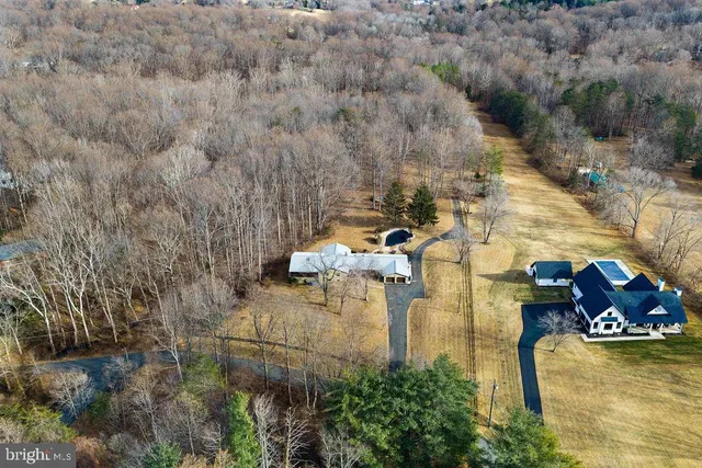 $1,900,000 | 6713 Briarcroft Street, Clifton, VA 20124