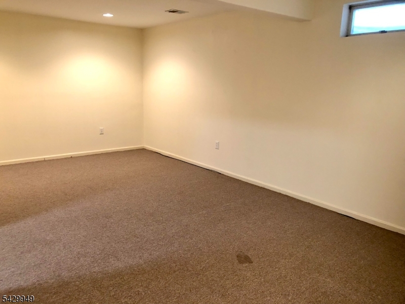 93 Constitution Way Bernards, NJ 07920 - Photo 14 of 16