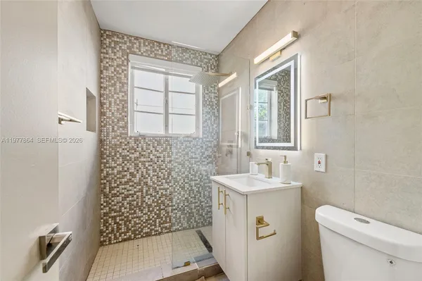 $2,700 | 301 86th Street, Unit 3112, Miami Beach, FL 33141