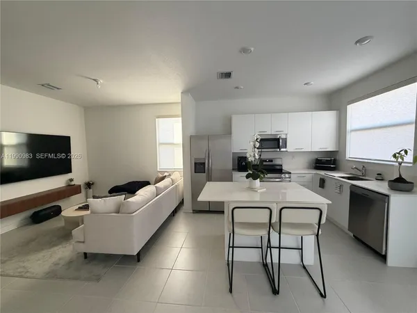 $3,100 | 11904 Northwest 24th Place, Miami, FL 33147