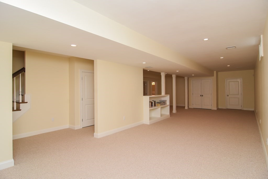 90 Dover Road Wellesley, MA 02482 - Photo 28 of 34