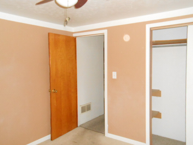 1612 South Huron Road Kawkawlin, MI 48631 - Photo 4 of 19