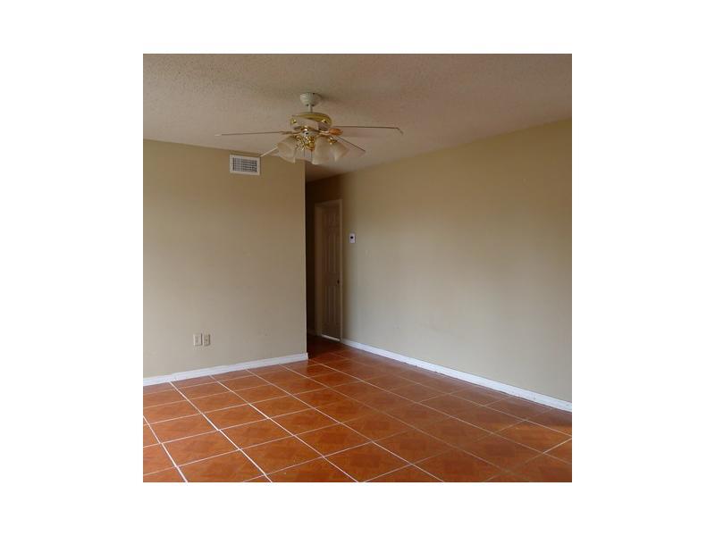 319 Robin Lane Slidell, LA 70458 - Photo 2 of 13 Gallery Image 2