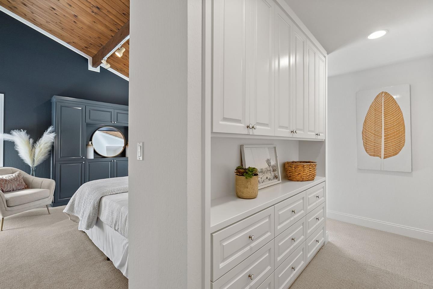 886 Berkeley Avenue Menlo Park, CA 94025 - Photo 16 of 46