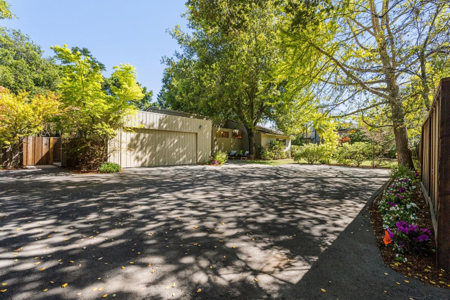 886 Berkeley Avenue Menlo Park, CA 94025 - Photo 25 of 46 a view of a yard with plants and trees