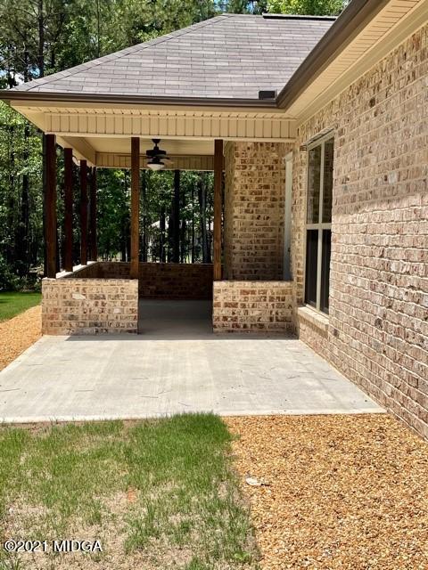 249 Castleberry Road Forsyth, GA 31029 - Photo 4 of 5 a view of entrance gate of the house
