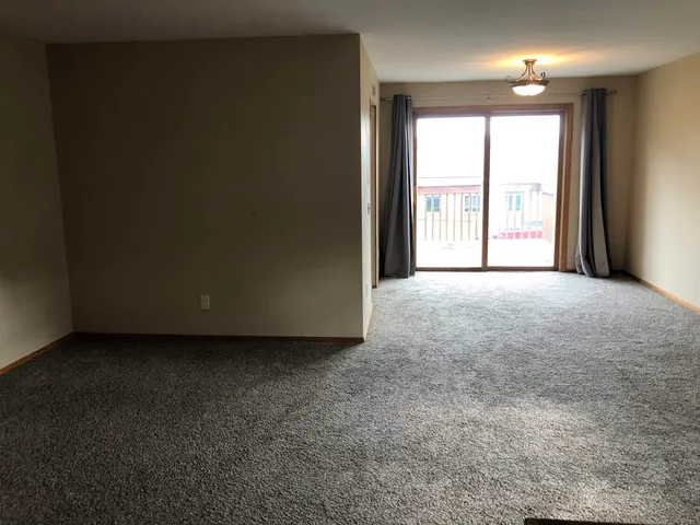 $480,000 | 705 Willow Run Street, Cottage Grove, WI 53527