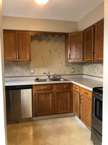 $480,000 | 705 Willow Run Street, Cottage Grove, WI 53527