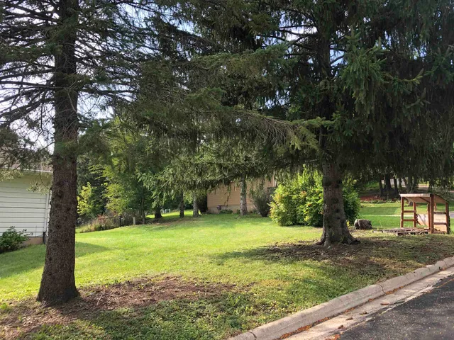 $480,000 | 705 Willow Run Street, Cottage Grove, WI 53527