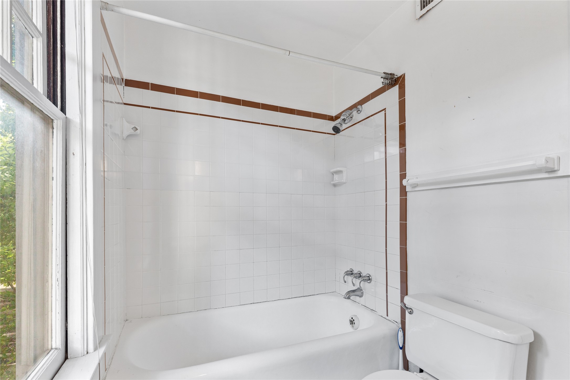 806 Winbern Street, Unit 3 Houston, TX 77002 - Photo 11 of 18