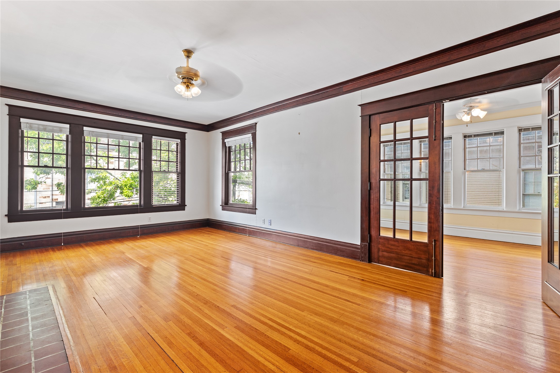 806 Winbern Street, Unit 3 Houston, TX 77002 - Photo 2 of 18