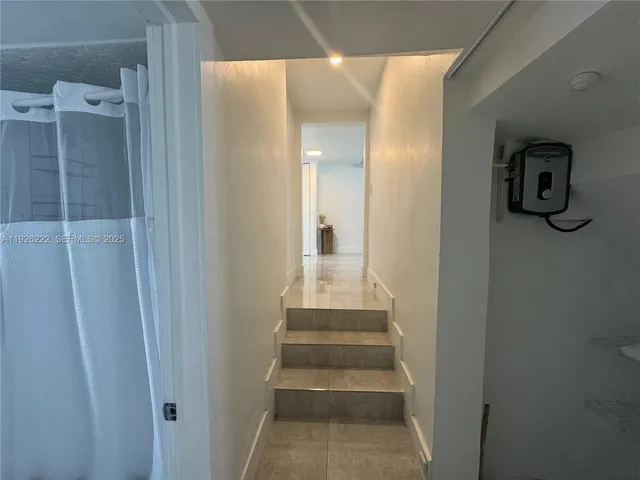 $860,000 | 1904 Southwest 28th Street, Fort Lauderdale, FL 33315