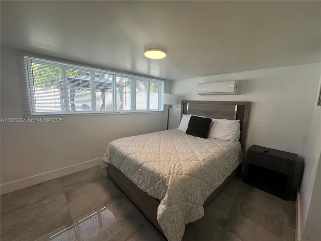 $860,000 | 1904 Southwest 28th Street, Fort Lauderdale, FL 33315