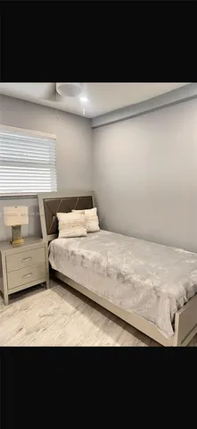 $860,000 | 1904 Southwest 28th Street, Fort Lauderdale, FL 33315