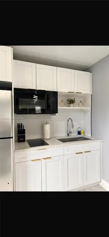 $860,000 | 1904 Southwest 28th Street, Fort Lauderdale, FL 33315