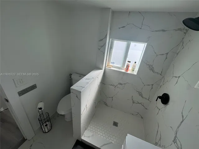 $860,000 | 1904 Southwest 28th Street, Fort Lauderdale, FL 33315