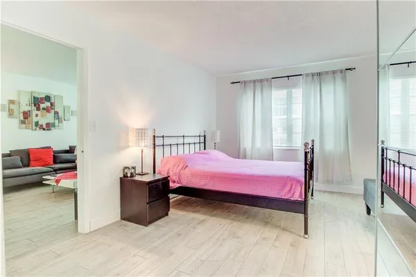 $249,900 | 1461 South Ocean Boulevard, Unit 211, Lauderdale-by-the-Sea, FL 33062