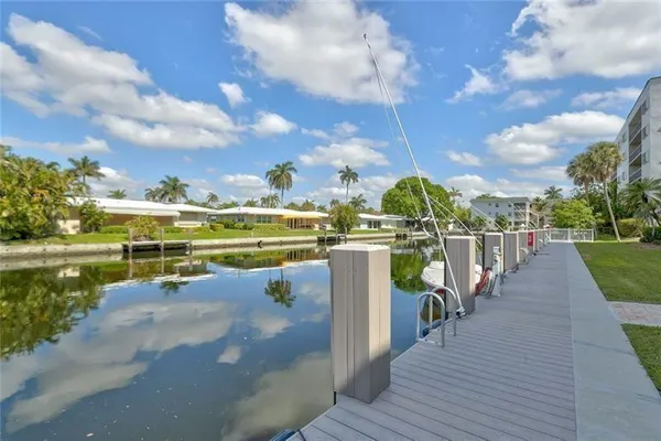$249,900 | 1461 South Ocean Boulevard, Unit 211, Lauderdale-by-the-Sea, FL 33062