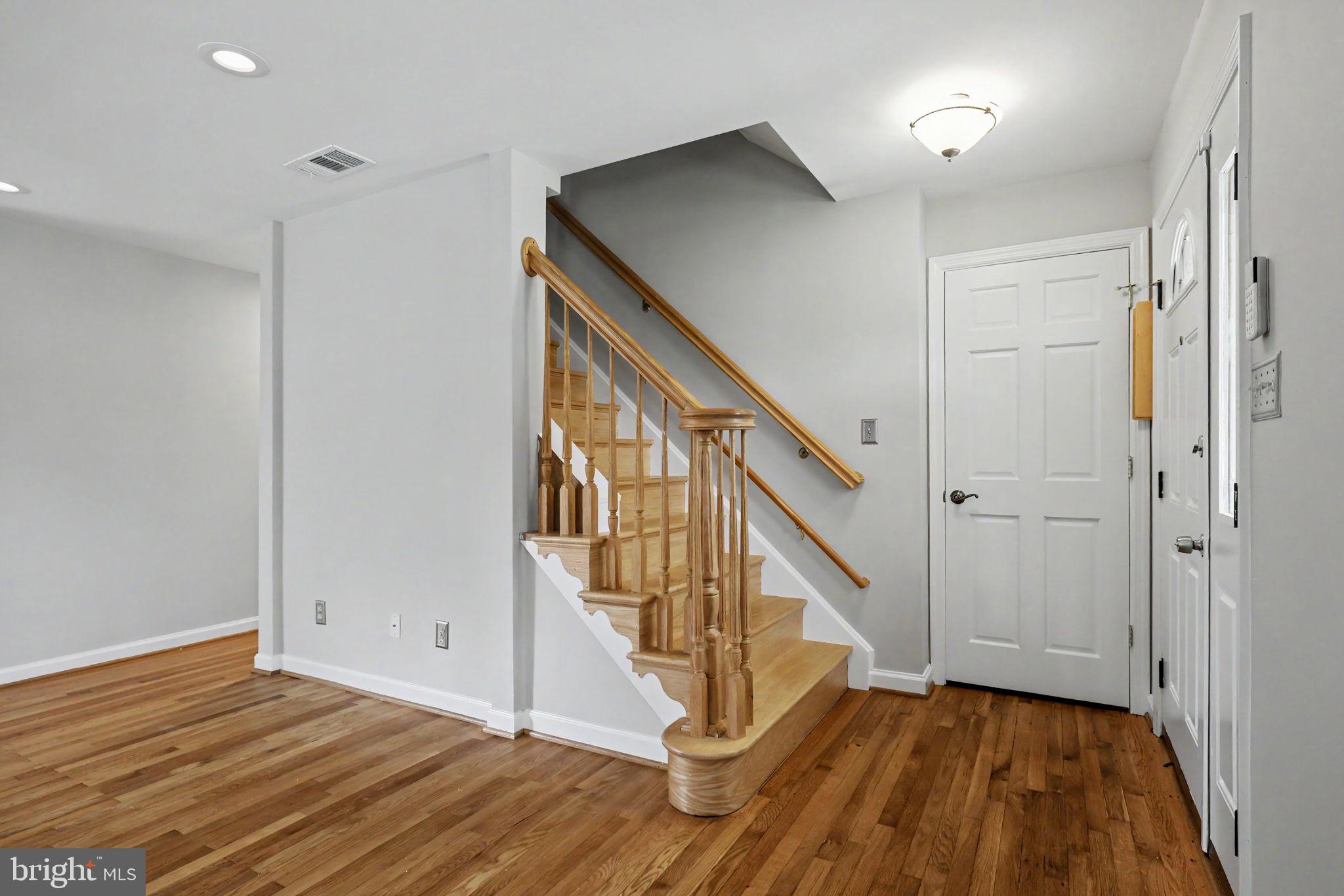 3128 Wayne Road Falls Church, VA 22042 - Photo 14 of 49 main level
