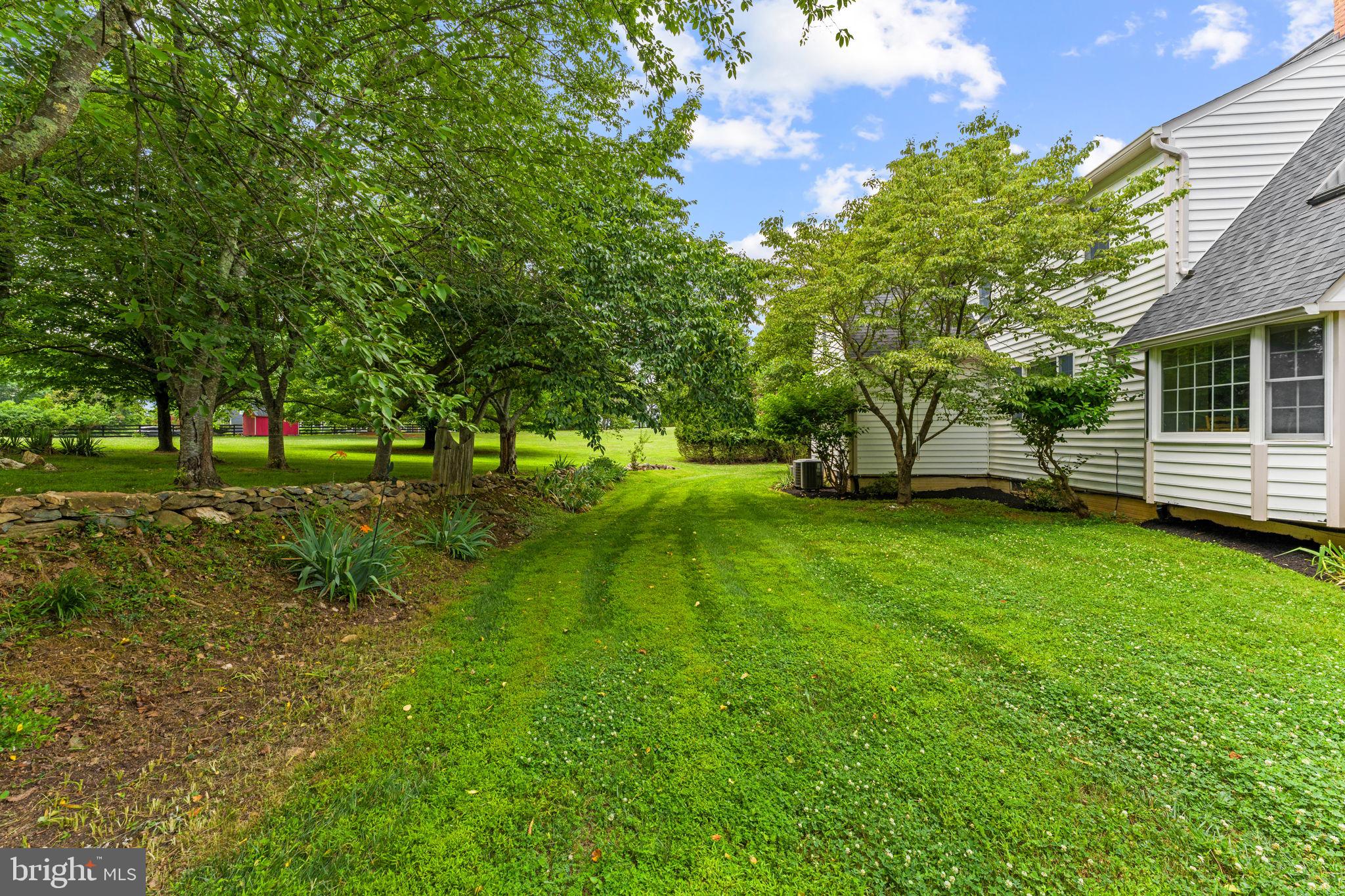 19725 Woodtrail Road Round Hill, VA 20141 - Photo 88 of 93