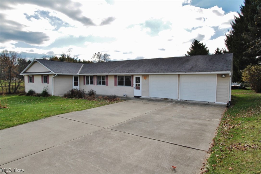 1250 Richey Road Zanesville, OH 43701 - Photo 1 of 17 Gallery Image 1