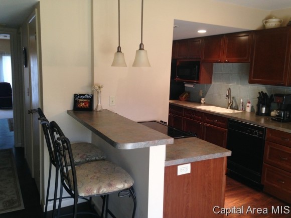 19 Country Place Springfield, IL 62703 - Photo 7 of 20
