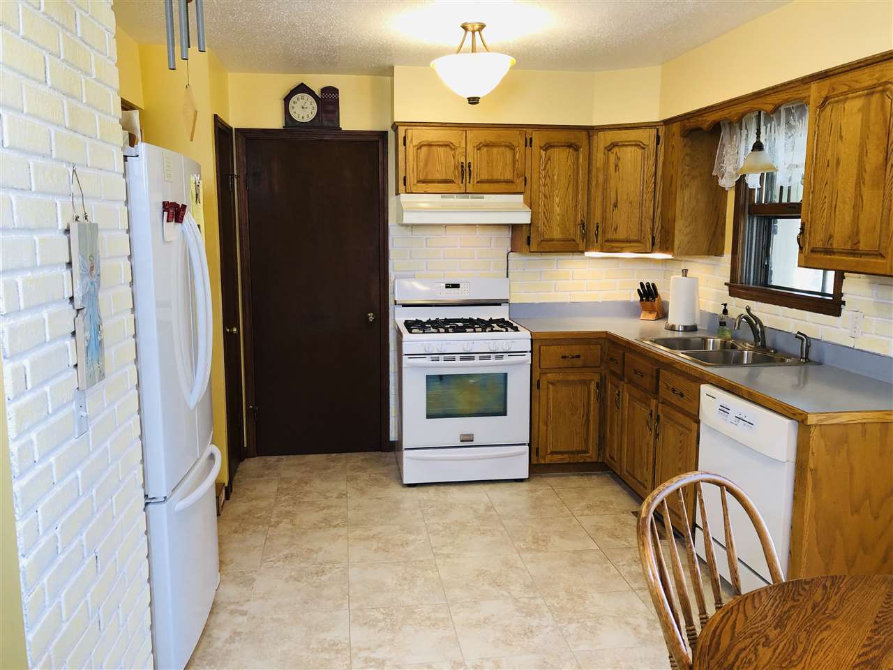 2359 Bullock Road Bay City, MI 48708 - Photo 8 of 30