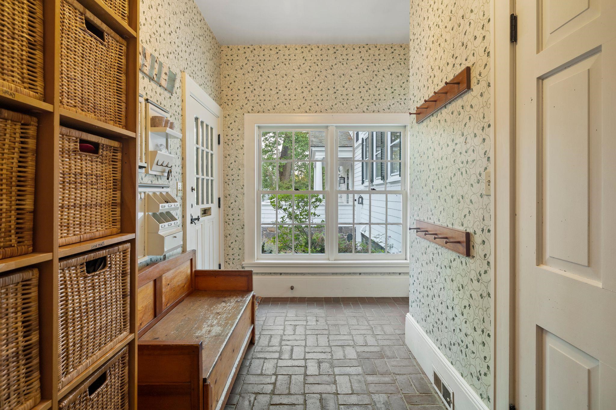 6 Occom Ridge Hanover, NH 03755 - Photo 4 of 40