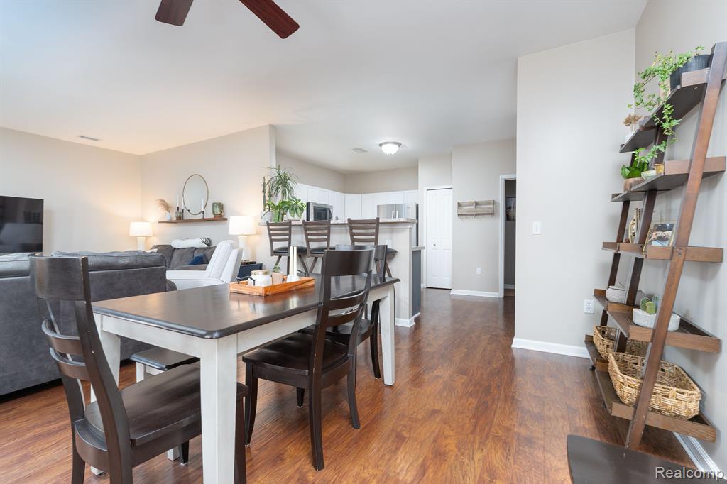 4281 Hampton Ridge Boulevard, Unit 149 Howell, MI 48843 - Photo 8 of 26