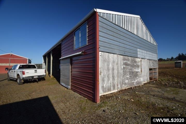 38670 South Nowlens Bridge Road Molalla, OR 97038 - Photo 24 of 40