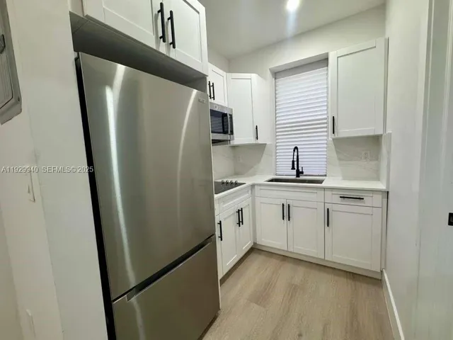 $2,100 | 2425 Southwest 6th Street, Unit 12, Miami, FL 33135