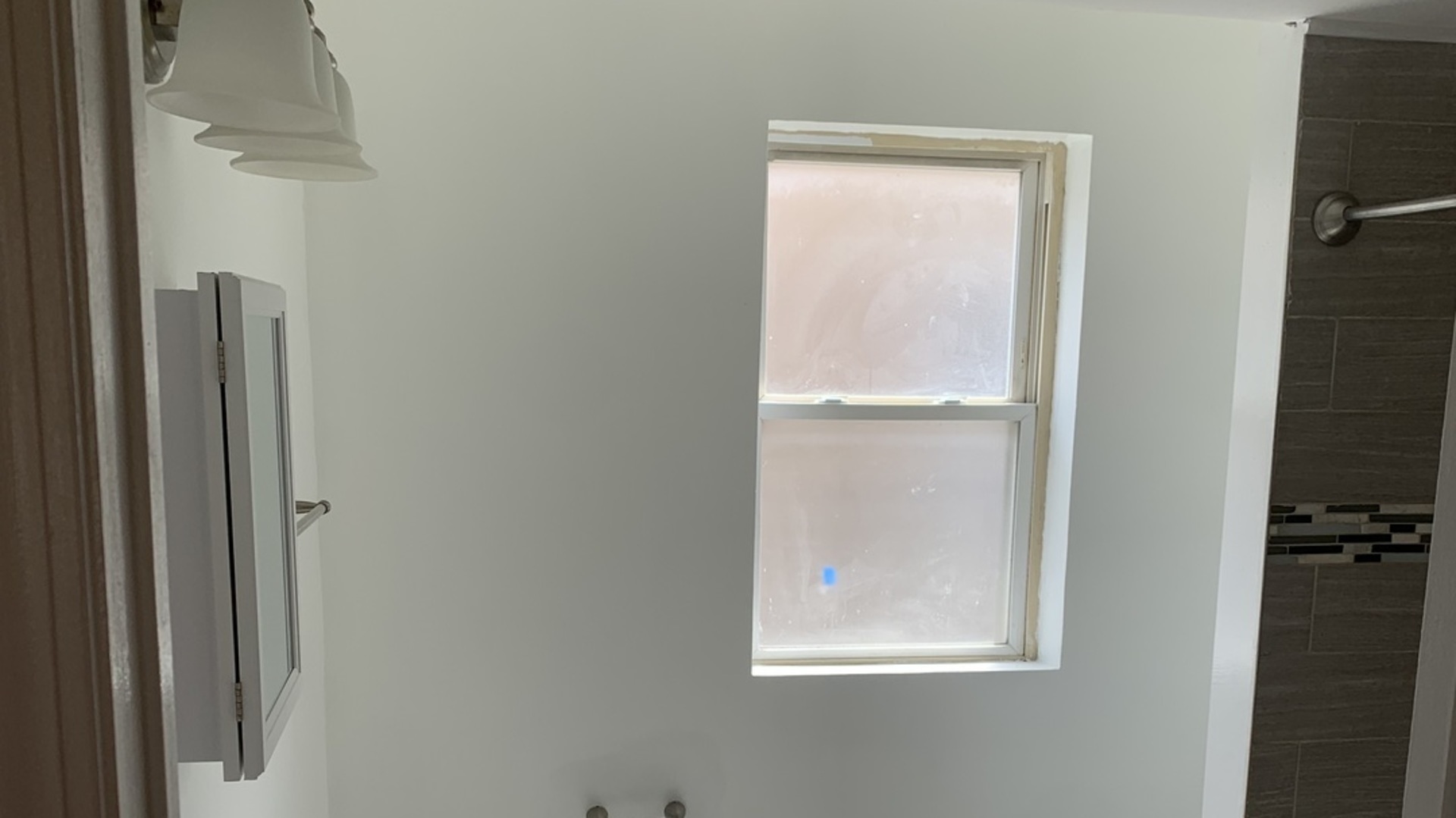 7831 South Cornell Avenue, Unit 3 Chicago, IL 60649 - Photo 6 of 11 a view of an empty room