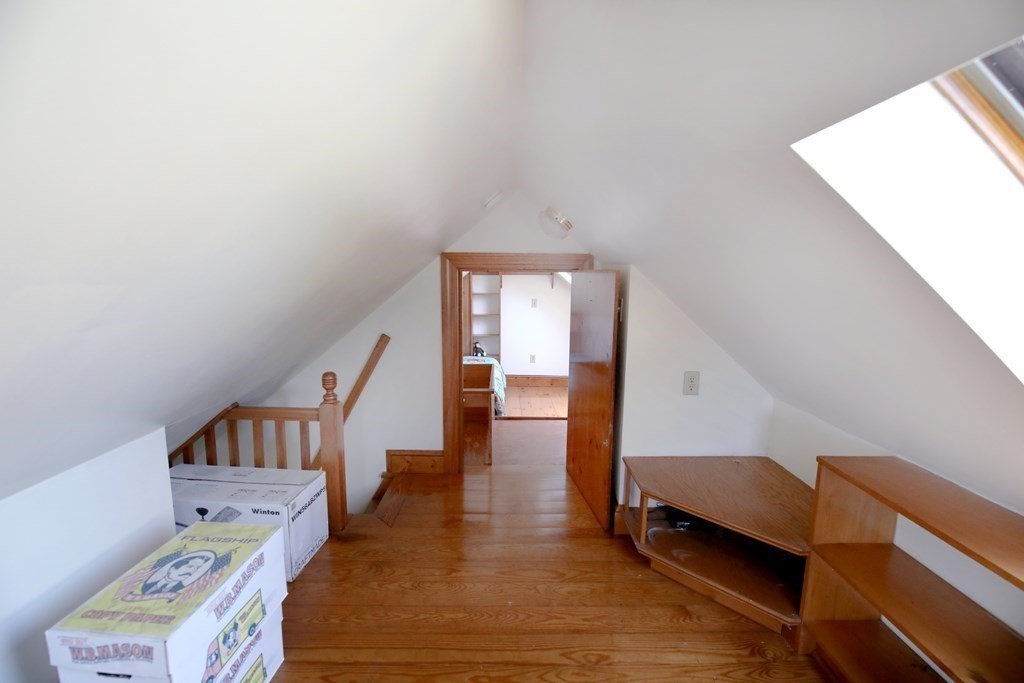 21 Larch Road Lynn, MA 01904 - Photo 17 of 21 Gallery Image 17