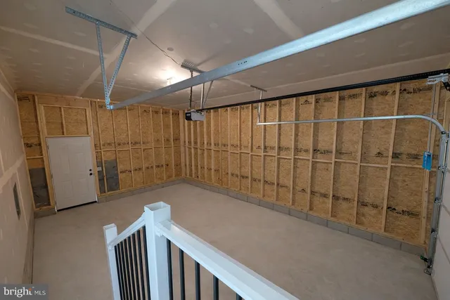 a view of utility room