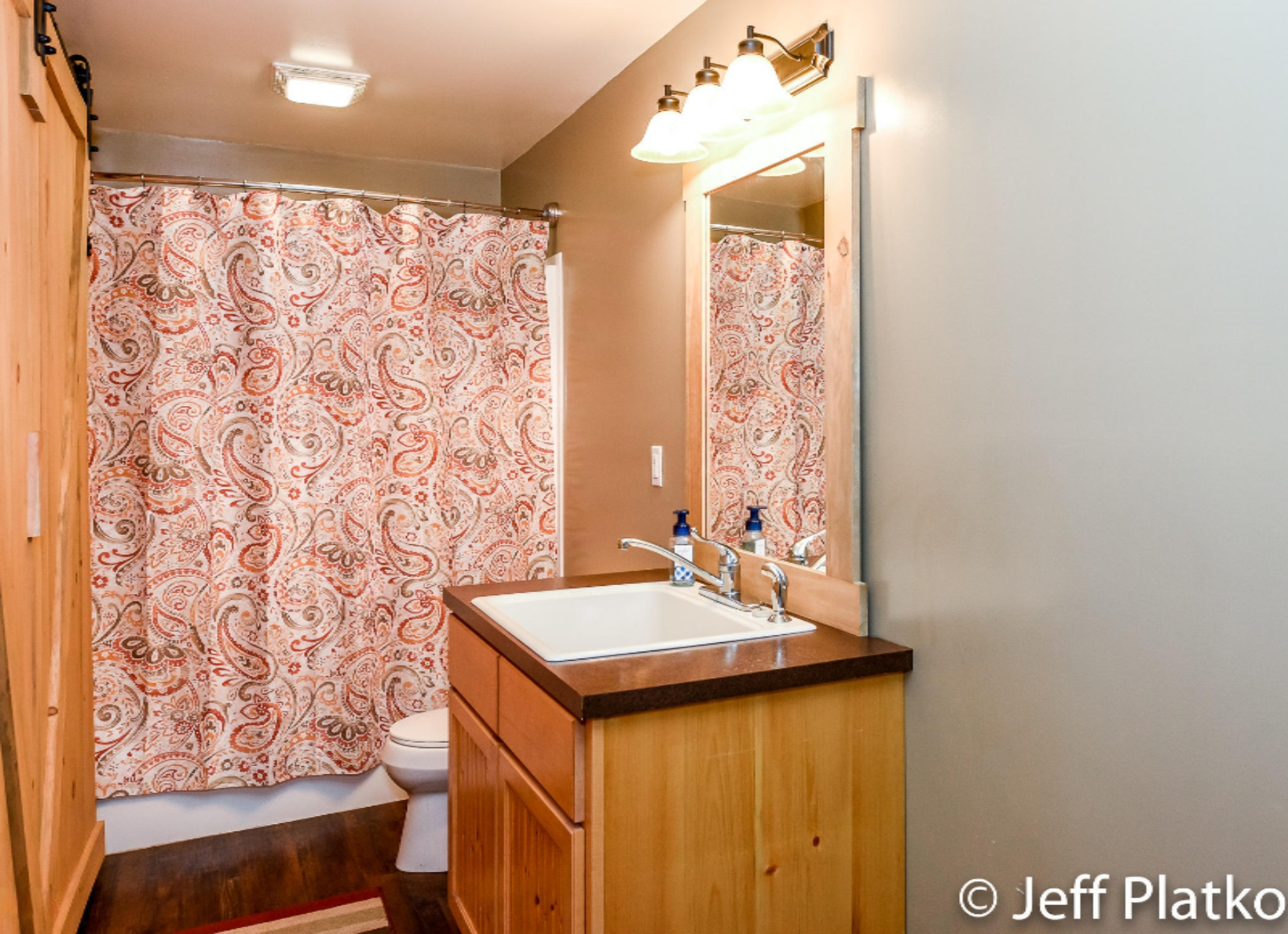 121 Rasmussen Drive Trufant, MI 49347 - Photo 31 of 51 5 Lower Level Bath-Laundry Room-2