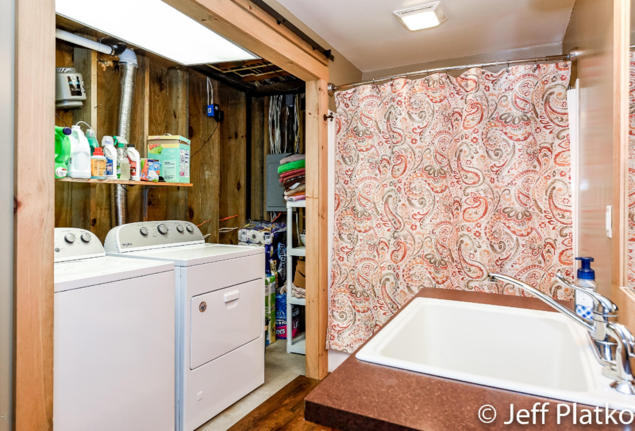 121 Rasmussen Drive Trufant, MI 49347 - Photo 33 of 51 5 Lower Level Bath-Laundry Room-4