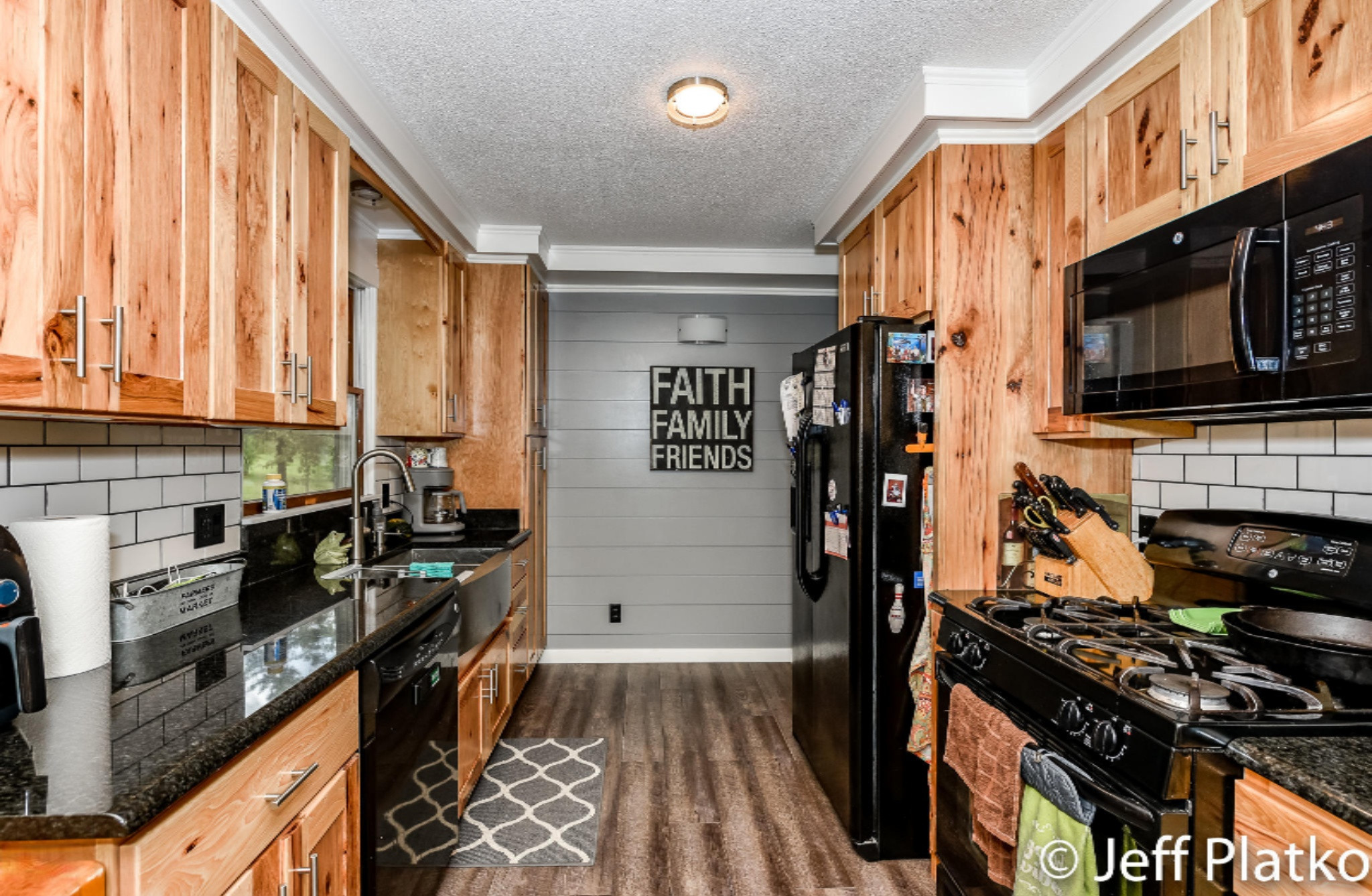 121 Rasmussen Drive Trufant, MI 49347 - Photo 7 of 51 7 Kitchen