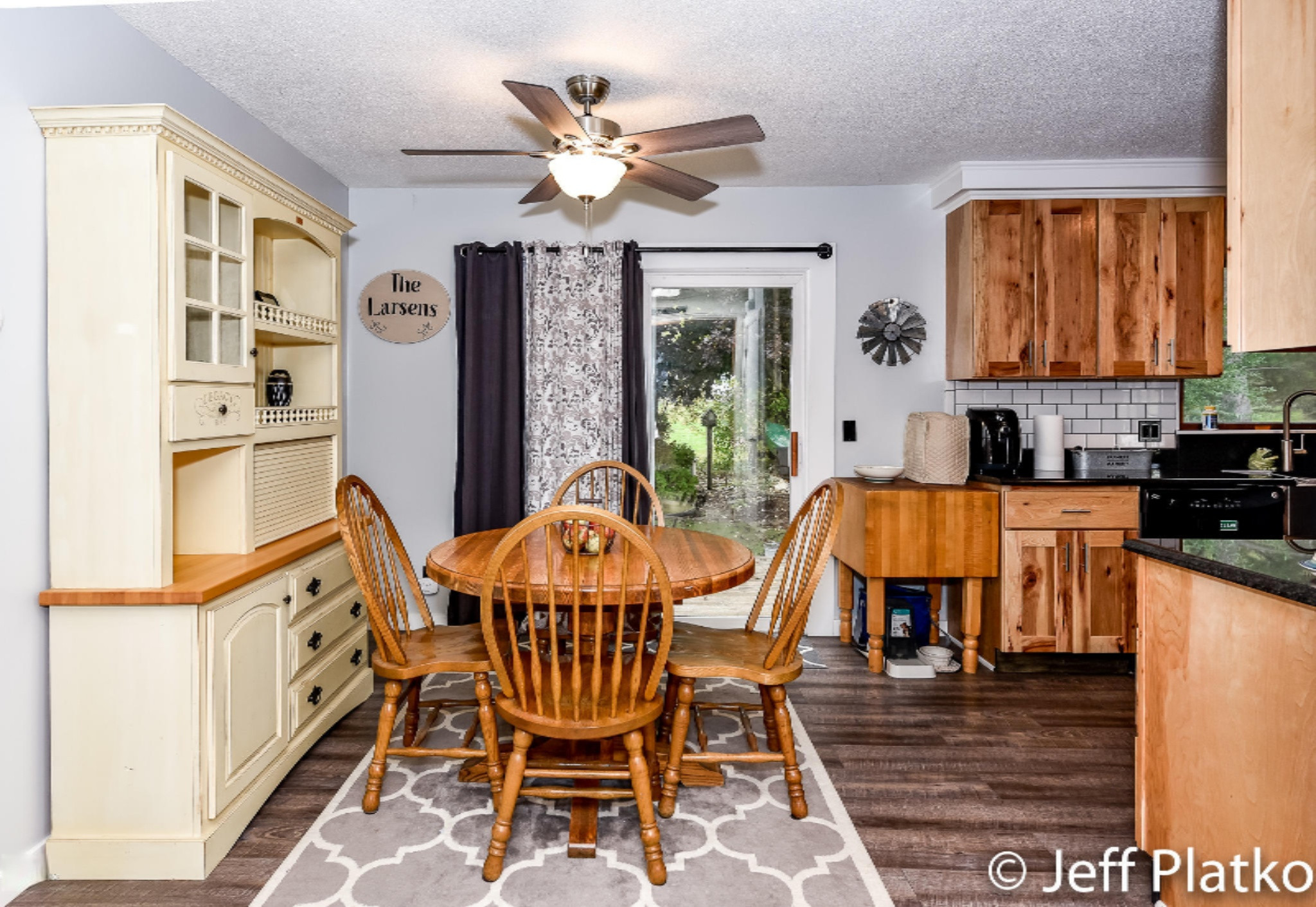 121 Rasmussen Drive Trufant, MI 49347 - Photo 10 of 51 8 Dining Area-4