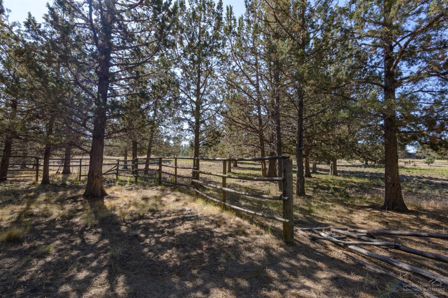 64845 Allen Road Bend, OR 97703 - Photo 20 of 23 Gallery Image 20