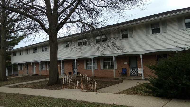 1830 Remington Road Rockford, IL 61108 - Photo 1 of 2