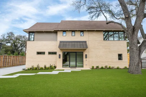 $1,575,000 | 309 Avenue Of Oaks Street, Houston, TX 77009