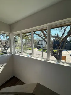 $1,575,000 | 309 Avenue Of Oaks Street, Houston, TX 77009