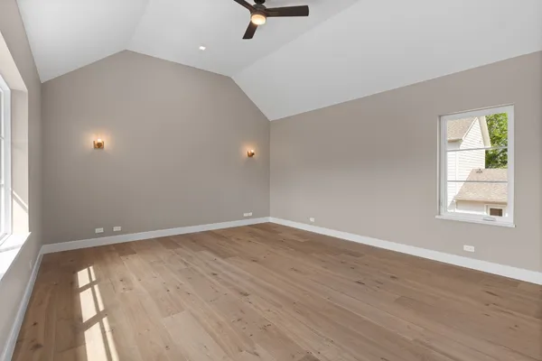 $1,575,000 | 309 Avenue Of Oaks Street, Houston, TX 77009
