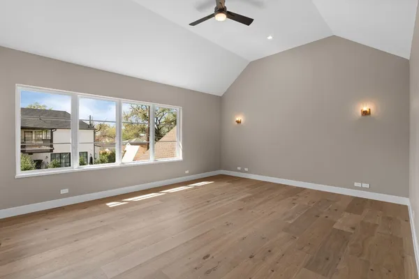 $1,575,000 | 309 Avenue Of Oaks Street, Houston, TX 77009