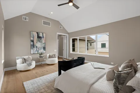 $1,499,999 | 309 Avenue Of Oaks Street, Houston, TX 77009
